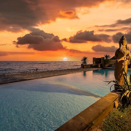 Candidasa Ganesh Beach Hotel מראה חיצוני תמונה